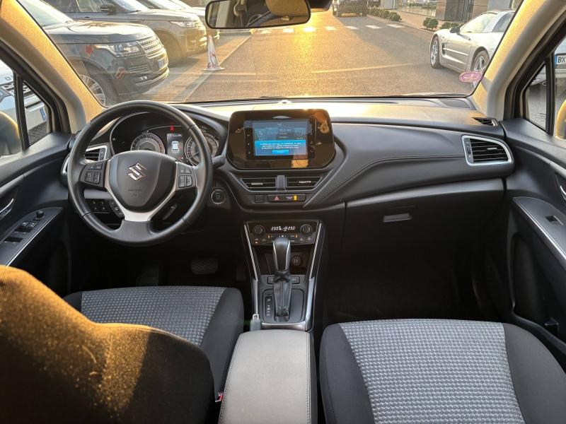 Photo 10 de l’annonce de SUZUKI SX4 S-Cross d’occasion à vendre à LA GARDE