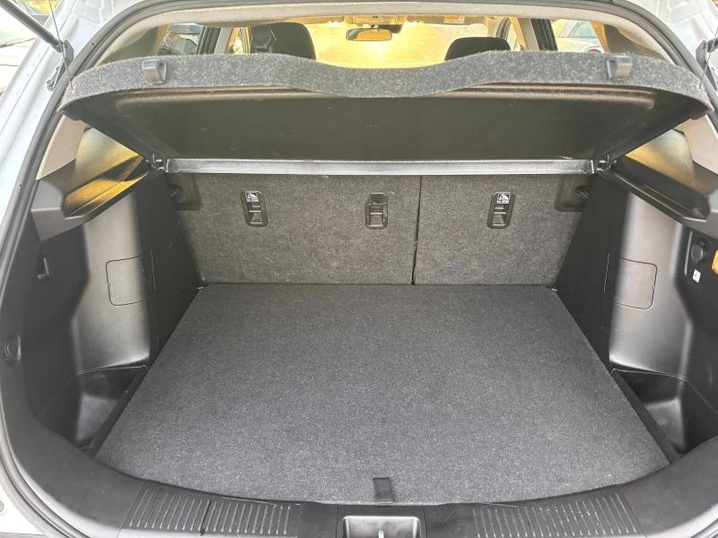 Photo 18 de l’annonce de SUZUKI SX4 S-Cross d’occasion à vendre à LA GARDE