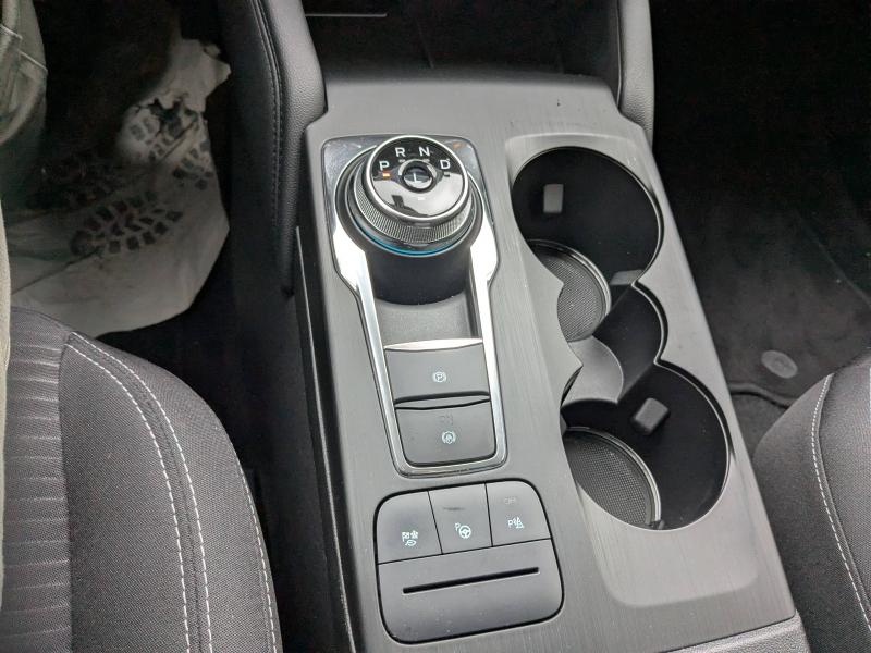 Photo 10 de l’annonce de FORD Kuga d’occasion à vendre à CARCASSONNE