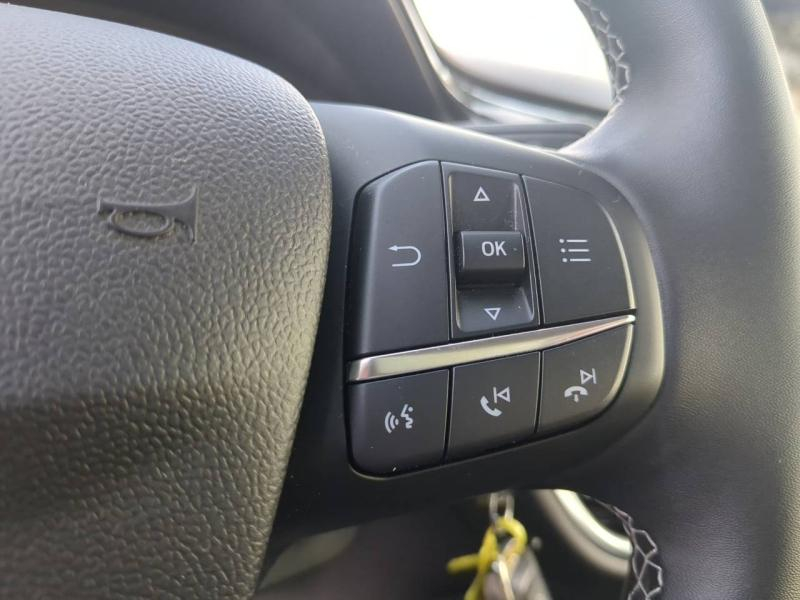 Photo 20 de l’annonce de FORD Puma d’occasion à vendre à CARPENTRAS