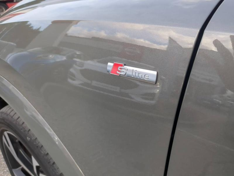 Photo 14 de l’annonce de AUDI Q3 d’occasion à vendre à CARPENTRAS