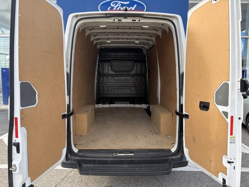 Photo 9 de l’annonce de VOLKSWAGEN Crafter Fg VUL d’occasion à vendre à VITROLLES