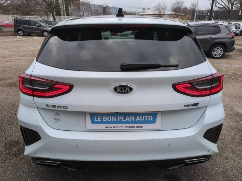 Photo 8 de l’annonce de KIA Ceed d’occasion à vendre à NÎMES