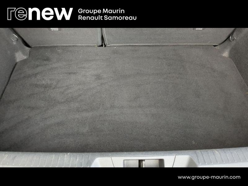 Photo 9 de l’annonce de RENAULT Megane d’occasion à vendre à SAMOREAU