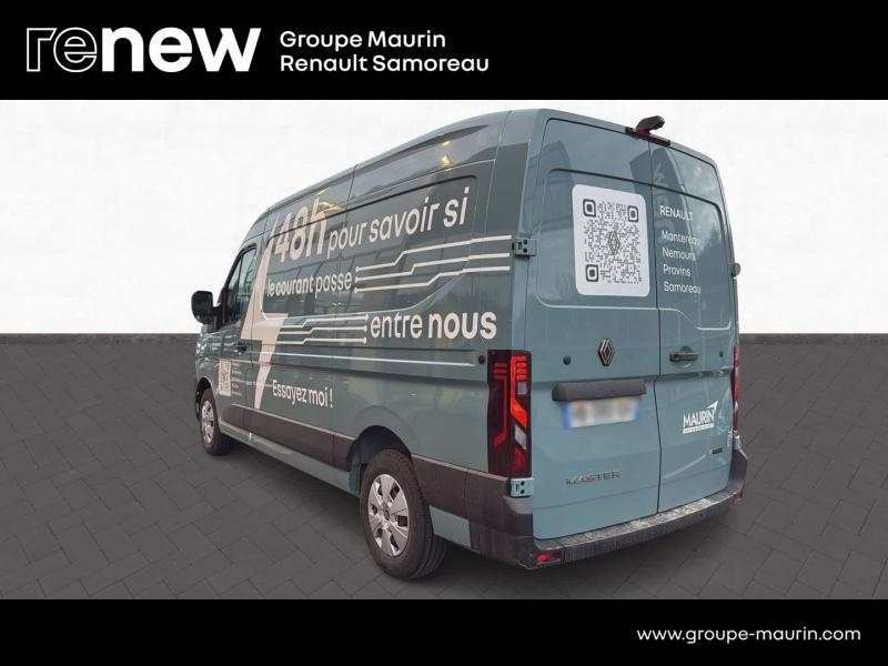 Photo 4 de l’annonce de RENAULT Master CCb VUL d’occasion à vendre à SAMOREAU