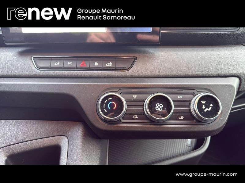 Photo 20 de l’annonce de RENAULT Master CCb VUL d’occasion à vendre à SAMOREAU