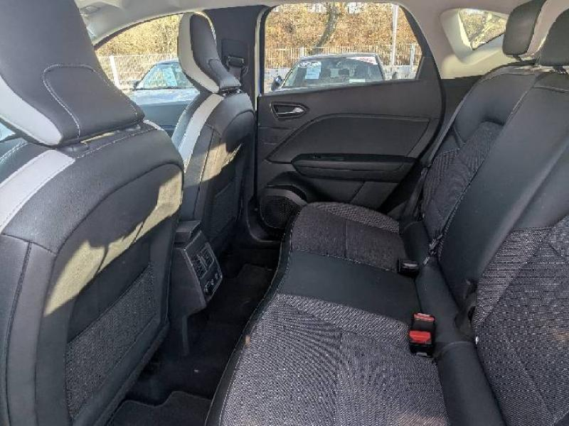 Photo 8 de l’annonce de RENAULT Captur d’occasion à vendre à GAP