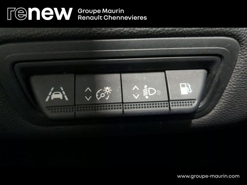 Photo 20 de l’annonce de RENAULT Captur d’occasion à vendre à CHENNEVIÈRES-SUR-MARNE