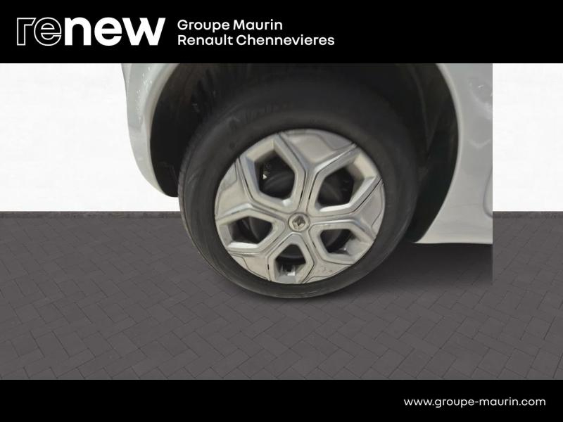 Photo 11 de l’annonce de RENAULT Twingo d’occasion à vendre à CHENNEVIÈRES-SUR-MARNE