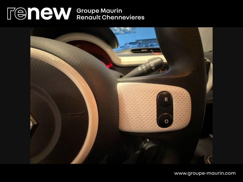 Photo 17 de l’annonce de RENAULT Twingo d’occasion à vendre à CHENNEVIÈRES-SUR-MARNE