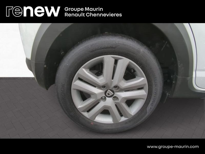 Photo 9 de l’annonce de DACIA Sandero d’occasion à vendre à CHENNEVIÈRES-SUR-MARNE