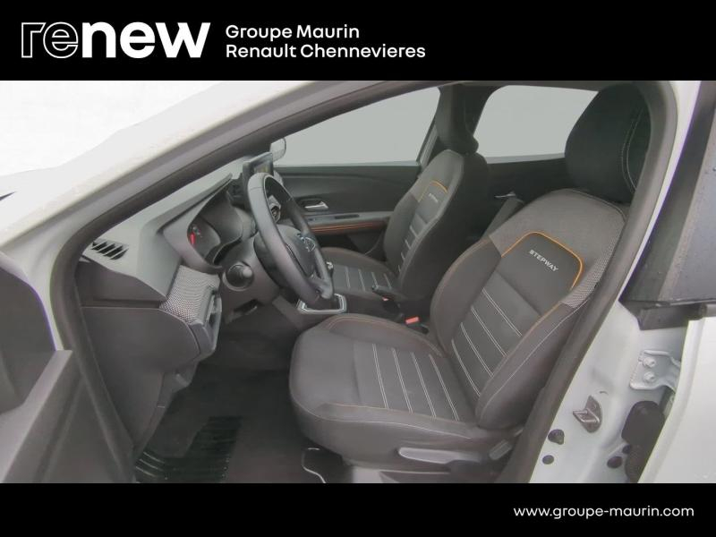 Photo 16 de l’annonce de DACIA Sandero d’occasion à vendre à CHENNEVIÈRES-SUR-MARNE