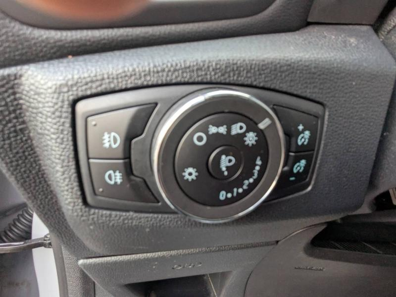 Photo 13 de l’annonce de FORD EcoSport d’occasion à vendre à FRÉJUS