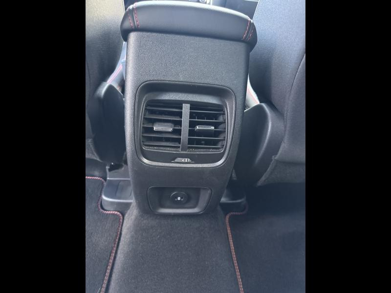 Photo 12 de l’annonce de FORD Kuga d’occasion à vendre à TOULON