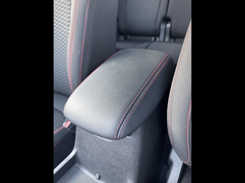 Photo 19 de l’annonce de FORD Kuga d’occasion à vendre à TOULON