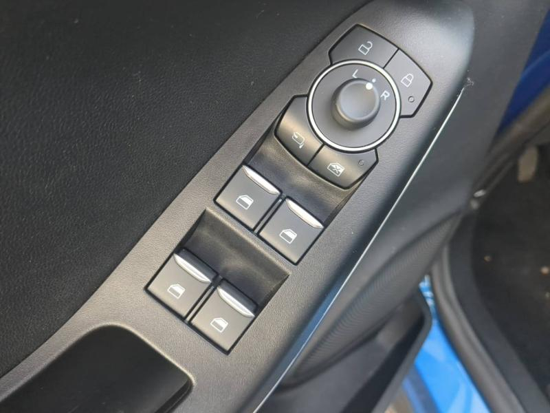 Photo 16 de l’annonce de FORD Puma d’occasion à vendre à CARPENTRAS