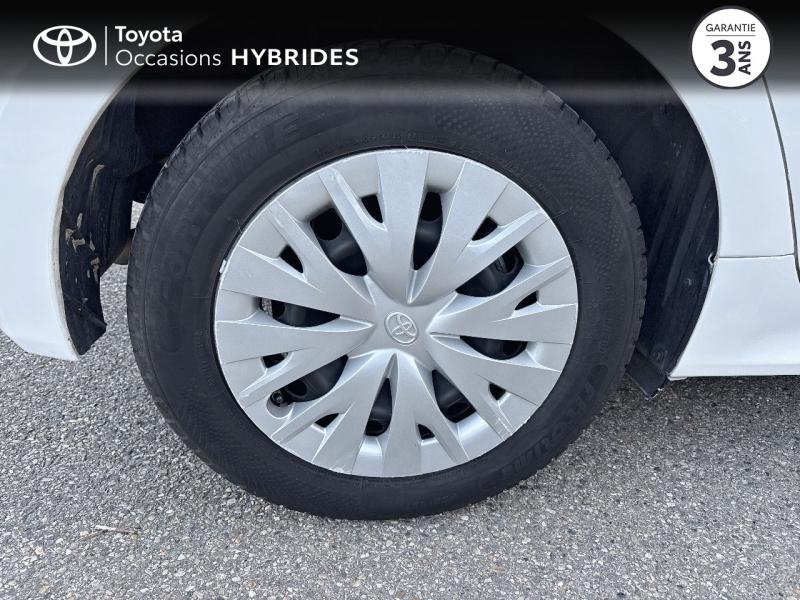 Photo 16 de l’annonce de TOYOTA Yaris d’occasion à vendre à MONTFAVET