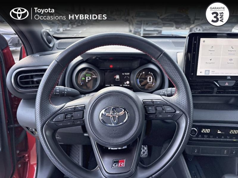 Photo 9 de l’annonce de TOYOTA Yaris d’occasion à vendre à MONTFAVET