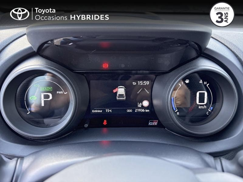 Photo 14 de l’annonce de TOYOTA Yaris d’occasion à vendre à MONTFAVET