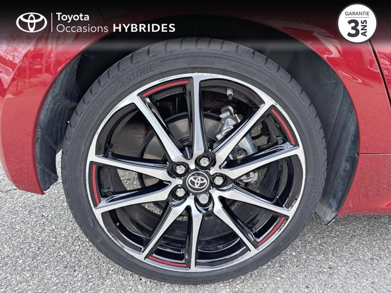 Photo 16 de l’annonce de TOYOTA Yaris d’occasion à vendre à MONTFAVET