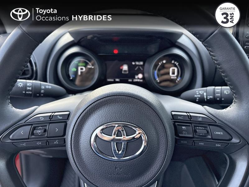 Photo 13 de l’annonce de TOYOTA Yaris d’occasion à vendre à MONTFAVET