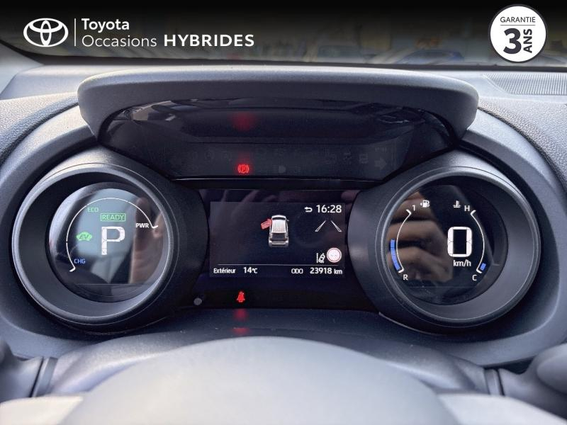 Photo 14 de l’annonce de TOYOTA Yaris d’occasion à vendre à MONTFAVET