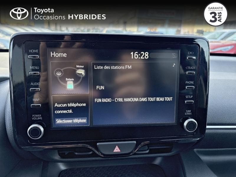 Photo 15 de l’annonce de TOYOTA Yaris d’occasion à vendre à MONTFAVET