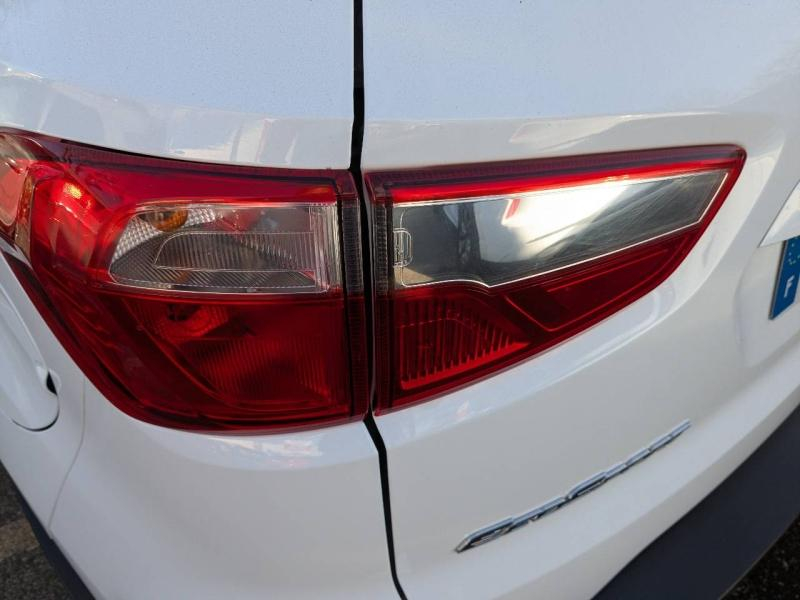 Photo 17 de l’annonce de FORD EcoSport d’occasion à vendre à AIX-EN-PROVENCE