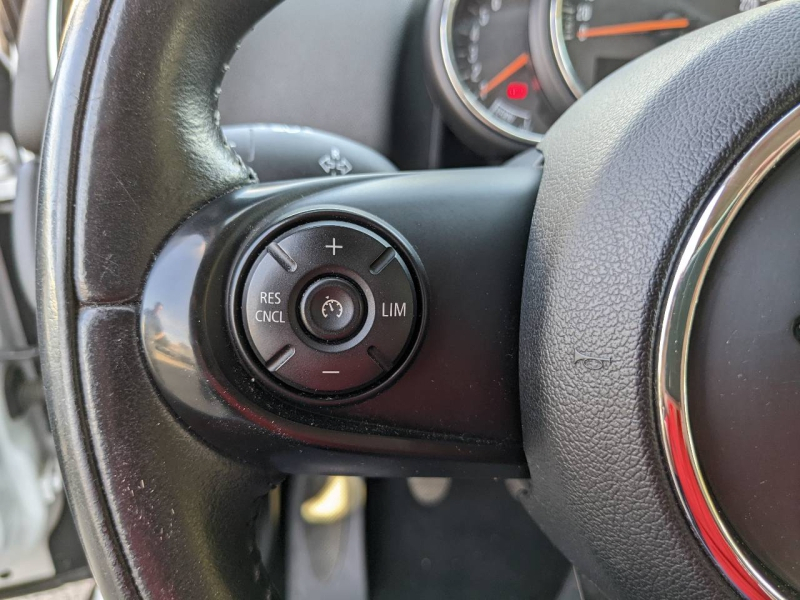 Photo 9 de l’annonce de MINI Countryman d’occasion à vendre à AUBAGNE