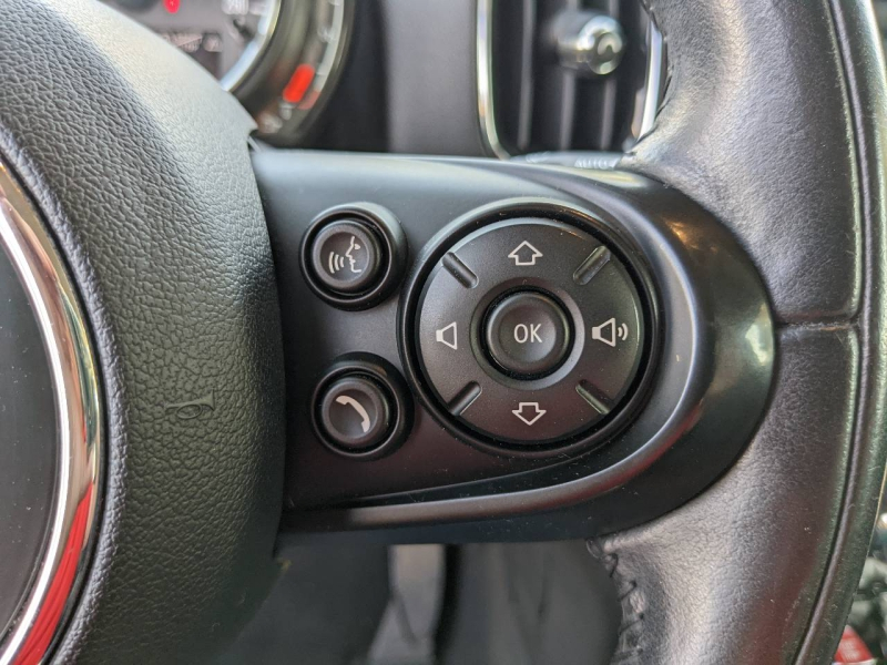 Photo 10 de l’annonce de MINI Countryman d’occasion à vendre à AUBAGNE