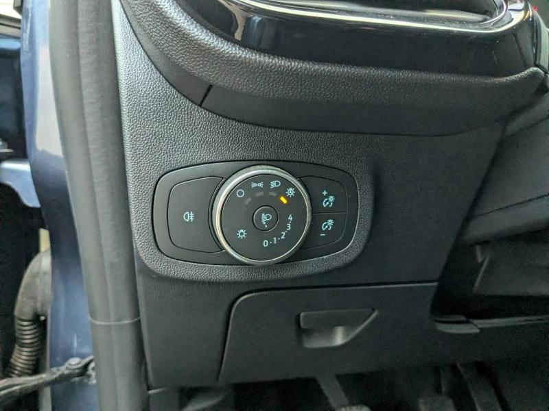 Photo 16 de l’annonce de FORD Fiesta d’occasion à vendre à AUBAGNE