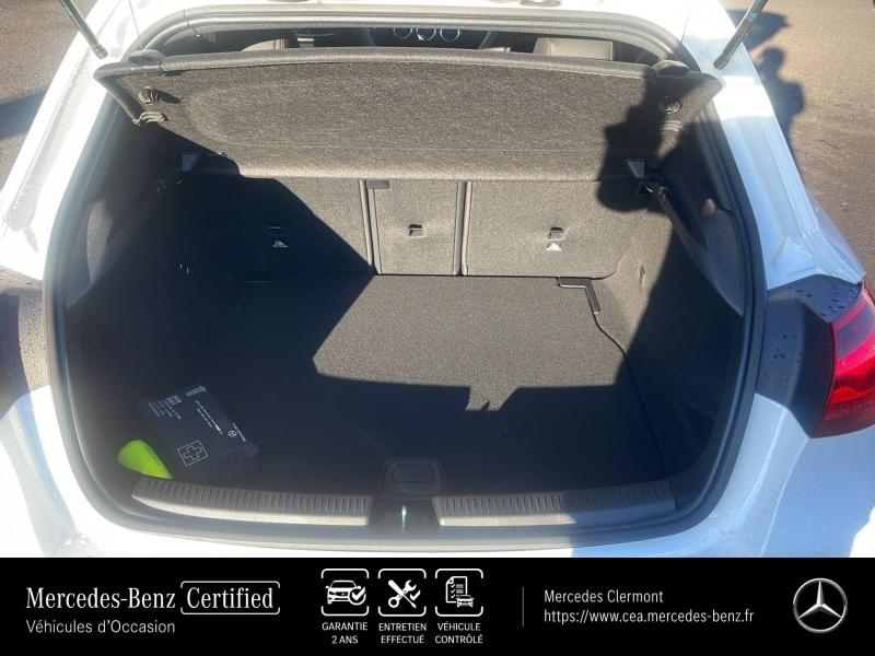 Photo 10 de l’annonce de MERCEDES-BENZ Classe A d’occasion à vendre à AUBIÈRE