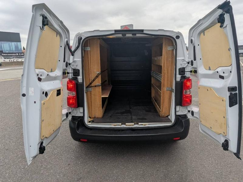 Photo 6 de l’annonce de OPEL Vivaro Fg VUL d’occasion à vendre à FRÉJUS