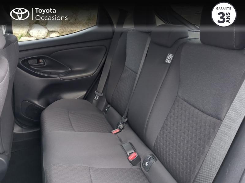 Photo 12 de l’annonce de TOYOTA Yaris d’occasion à vendre à MONTFAVET