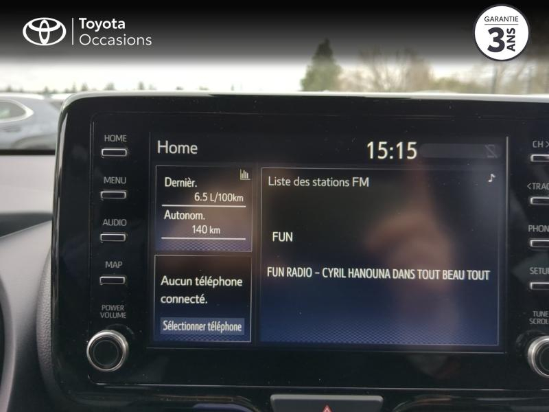 Photo 15 de l’annonce de TOYOTA Yaris d’occasion à vendre à MONTFAVET