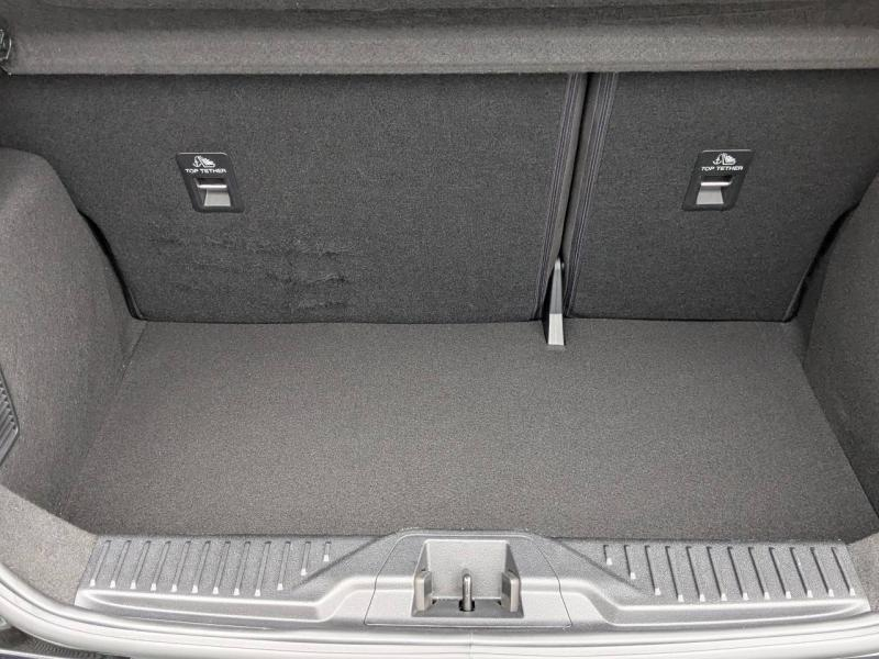 Photo 7 de l’annonce de FORD Fiesta d’occasion à vendre à AIX-EN-PROVENCE