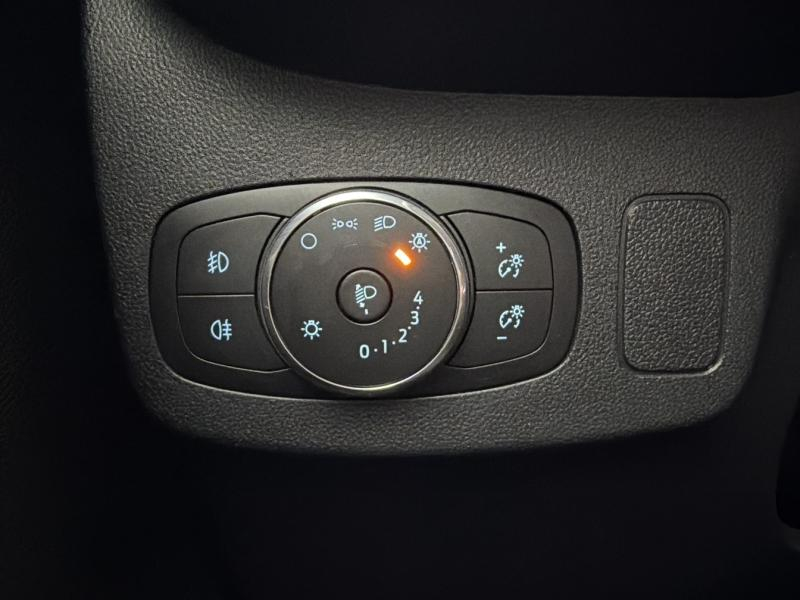 Photo 14 de l’annonce de FORD Puma d’occasion à vendre à VITROLLES