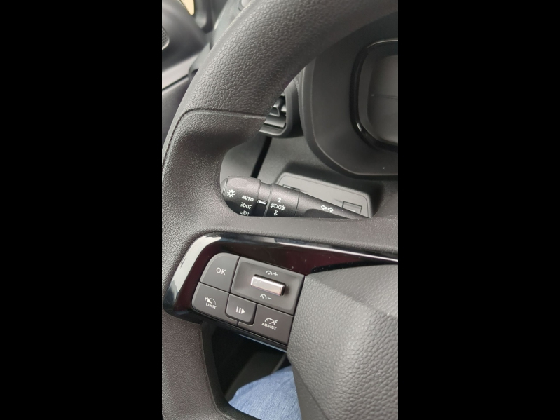 Photo 20 de l’annonce de TOYOTA ProAce City VUL d’occasion à vendre à ARLES