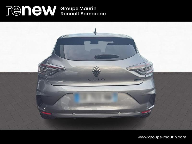Photo 5 de l’annonce de RENAULT Clio d’occasion à vendre à SAMOREAU