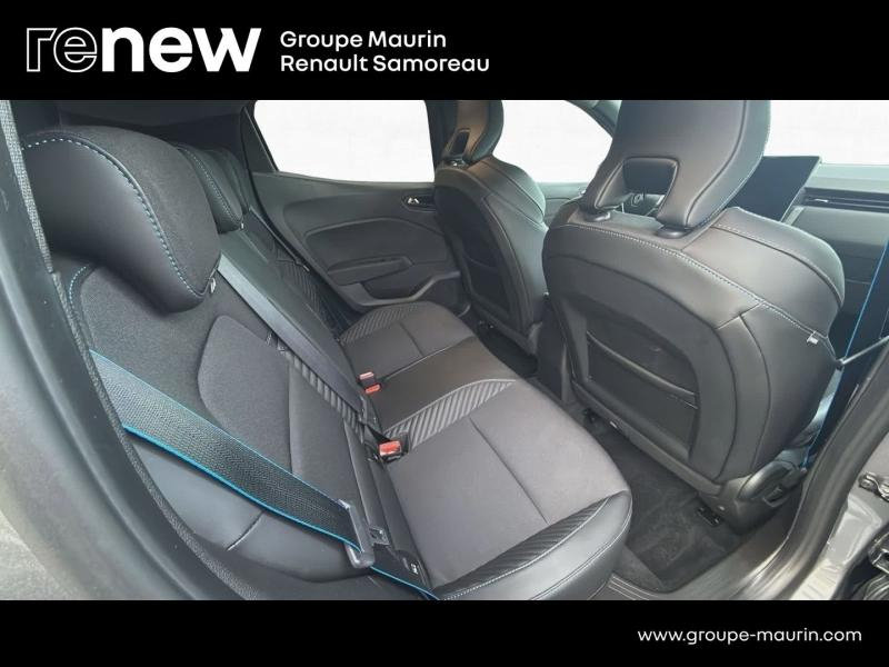 Photo 14 de l’annonce de RENAULT Clio d’occasion à vendre à SAMOREAU