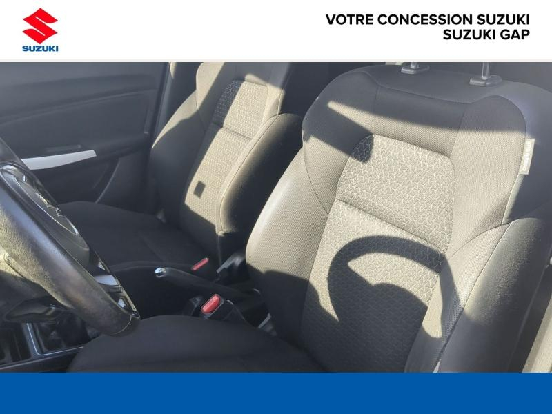 Photo 11 de l’annonce de SUZUKI Swift d’occasion à vendre à GAP