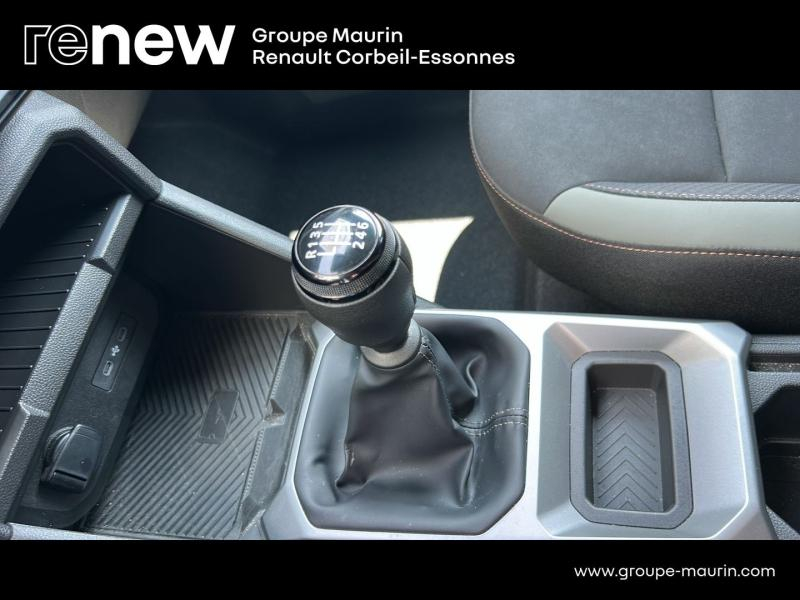 Photo 17 de l’annonce de DACIA Duster d’occasion à vendre à CORBEIL-ESSONNES