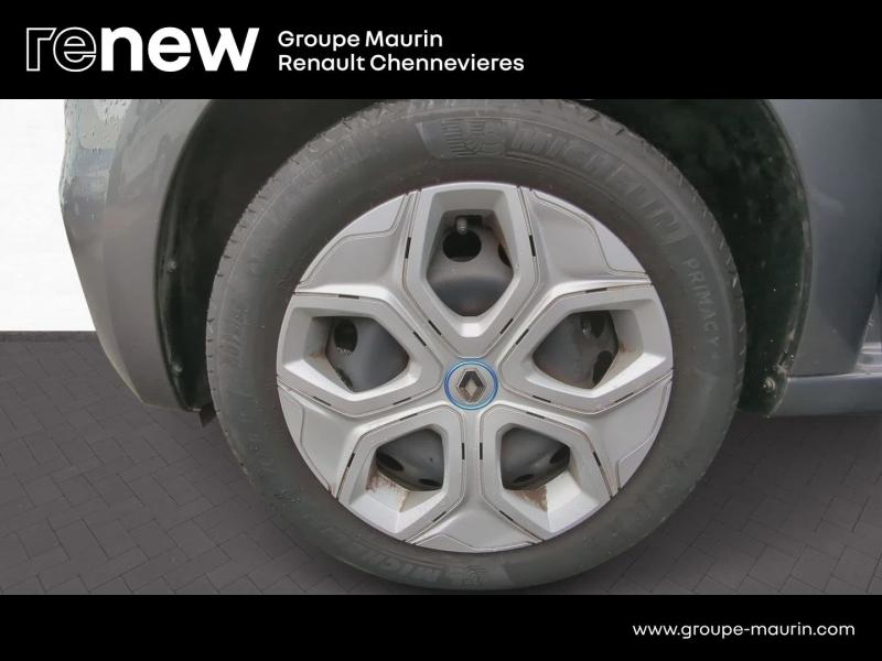 Photo 11 de l’annonce de RENAULT Twingo d’occasion à vendre à CHENNEVIÈRES-SUR-MARNE