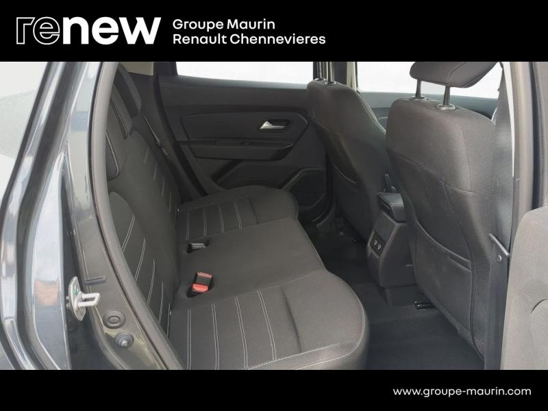 Photo 11 de l’annonce de DACIA Duster d’occasion à vendre à CHENNEVIÈRES-SUR-MARNE