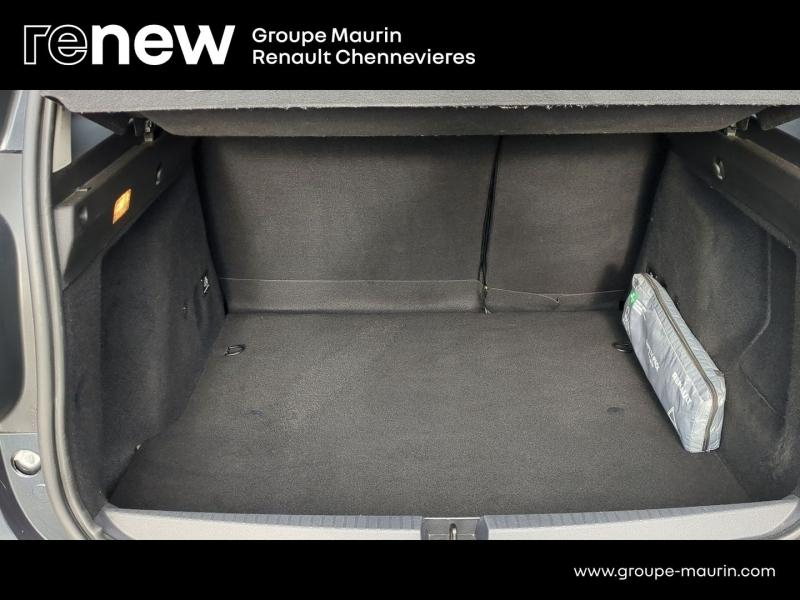 Photo 15 de l’annonce de DACIA Duster d’occasion à vendre à CHENNEVIÈRES-SUR-MARNE