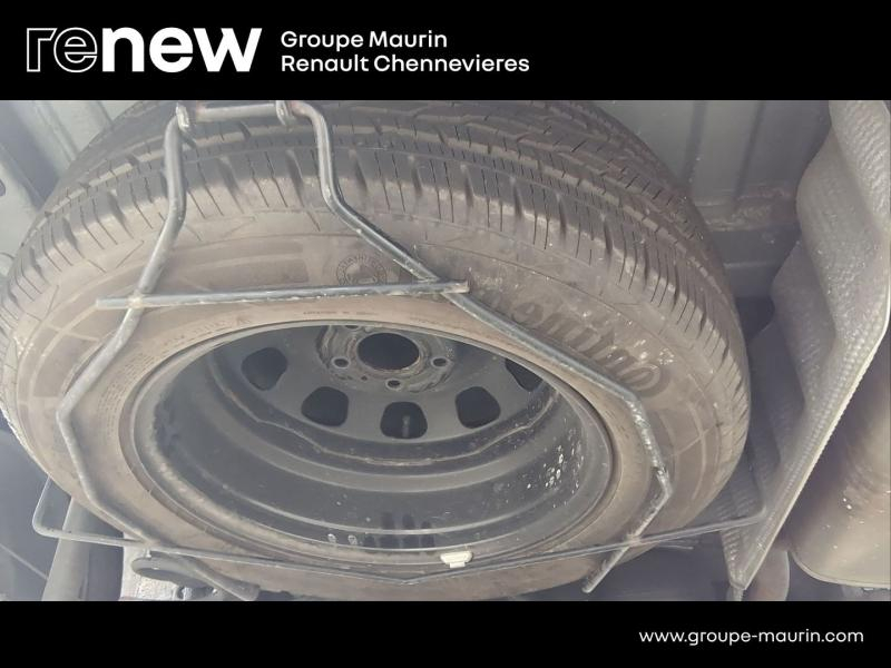 Photo 16 de l’annonce de DACIA Duster d’occasion à vendre à CHENNEVIÈRES-SUR-MARNE