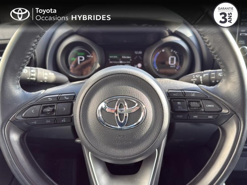 Photo 13 de l’annonce de TOYOTA Yaris d’occasion à vendre à NÎMES