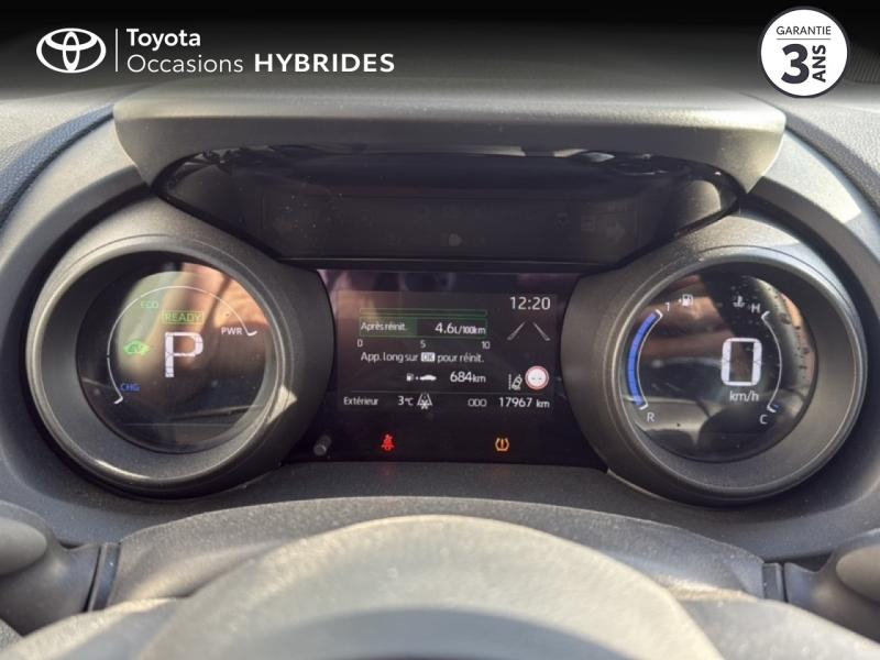 Photo 14 de l’annonce de TOYOTA Yaris d’occasion à vendre à NÎMES