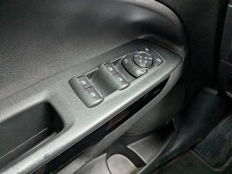 Photo 15 de l’annonce de FORD EcoSport d’occasion à vendre à DRAGUIGNAN