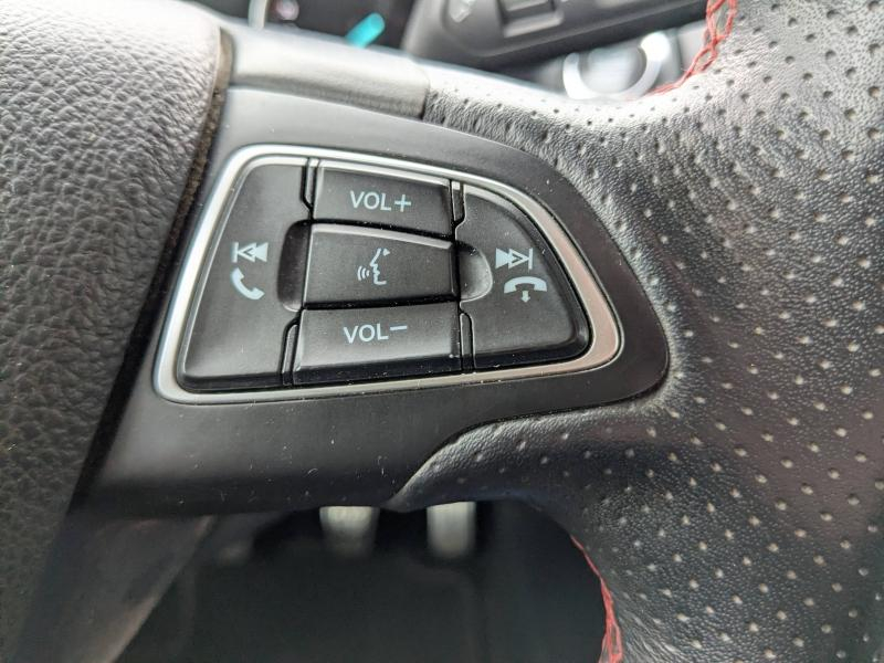 Photo 19 de l’annonce de FORD EcoSport d’occasion à vendre à DRAGUIGNAN